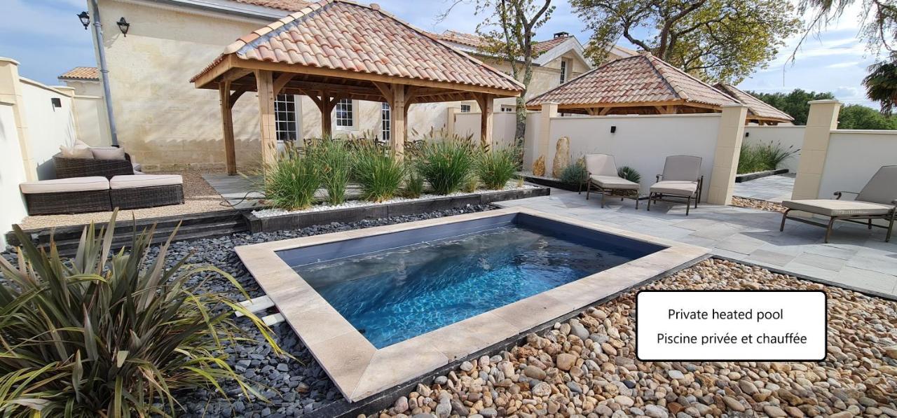 Dom Peyreton Prestige Cottages Set In A Charming Wine Property Villegouge Exterior photo